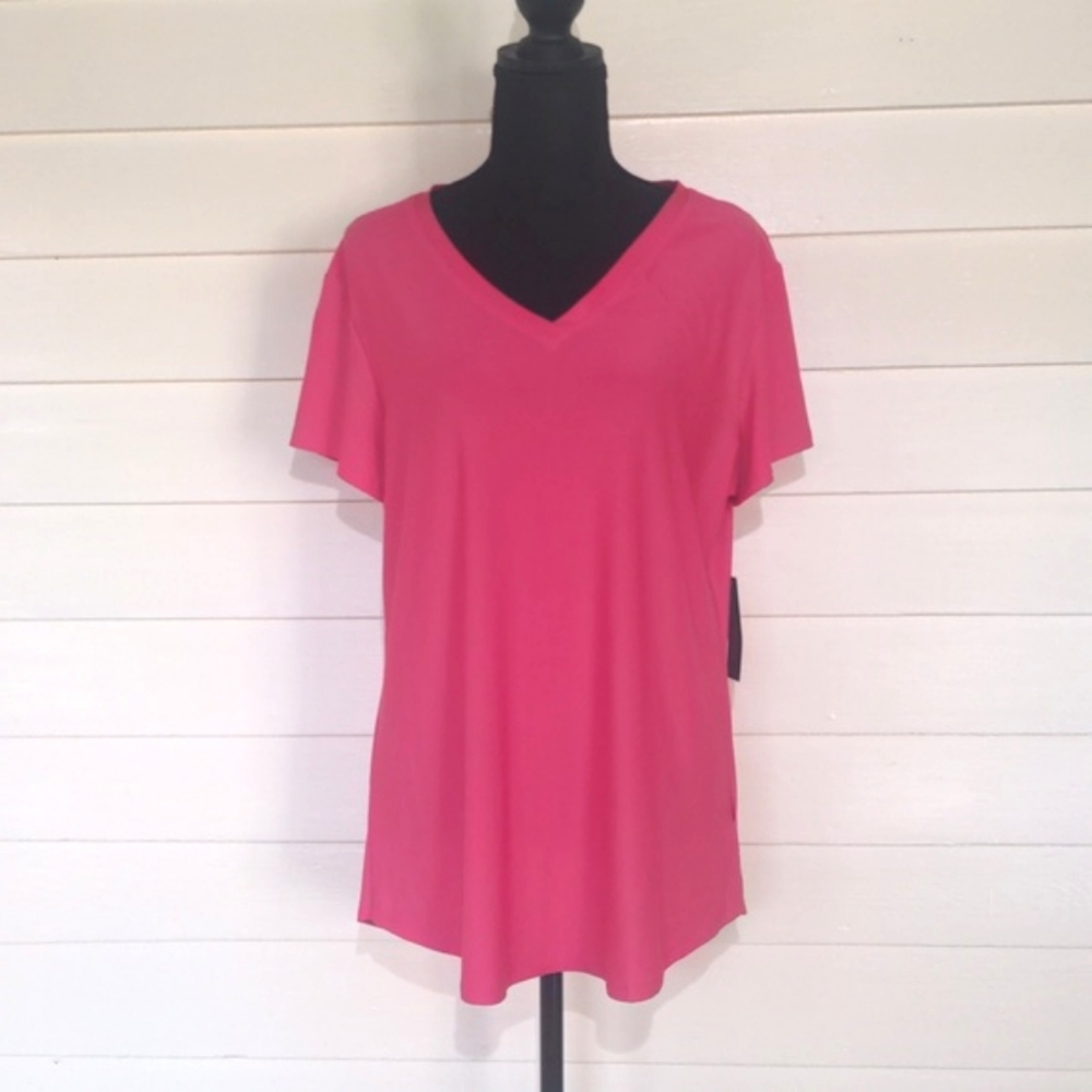 No Boundaries Woman's Pink V-Neck Shirt Sleeve Shirt Size XXL - New with Tags